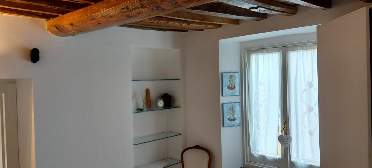 Con Garage Kate Apartamento Génova