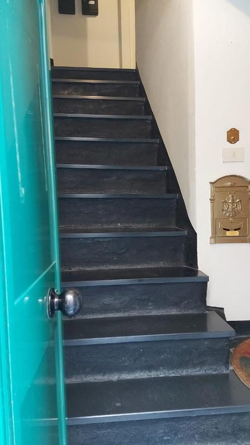 Con Garage Kate Apartamento *